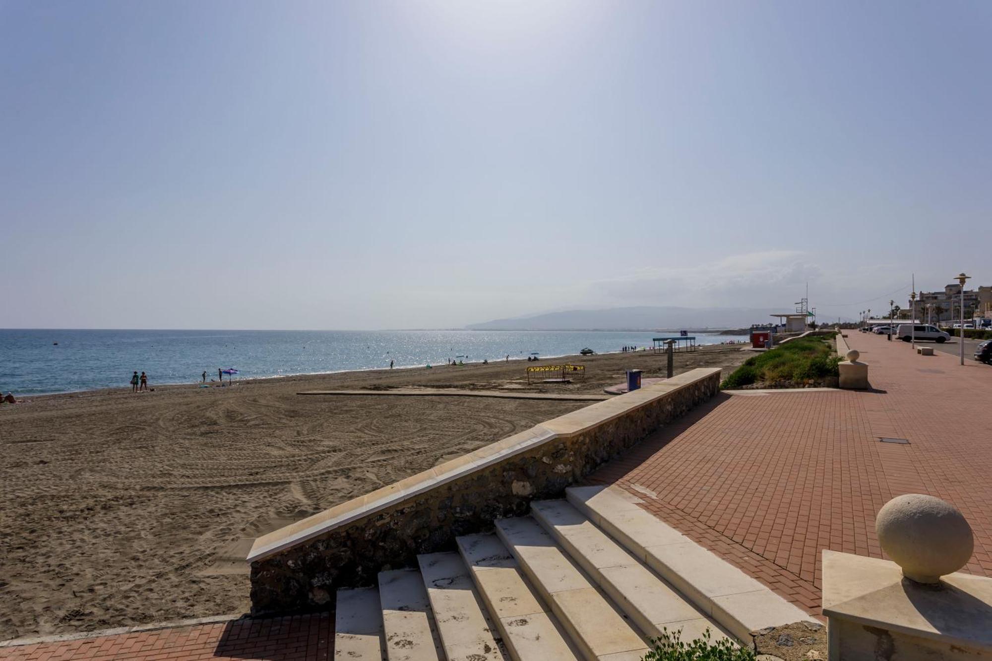 Bajo Primera Linea Playa, Retamar, Cabo De Gata, Wifi Retamar  Dış mekan fotoğraf